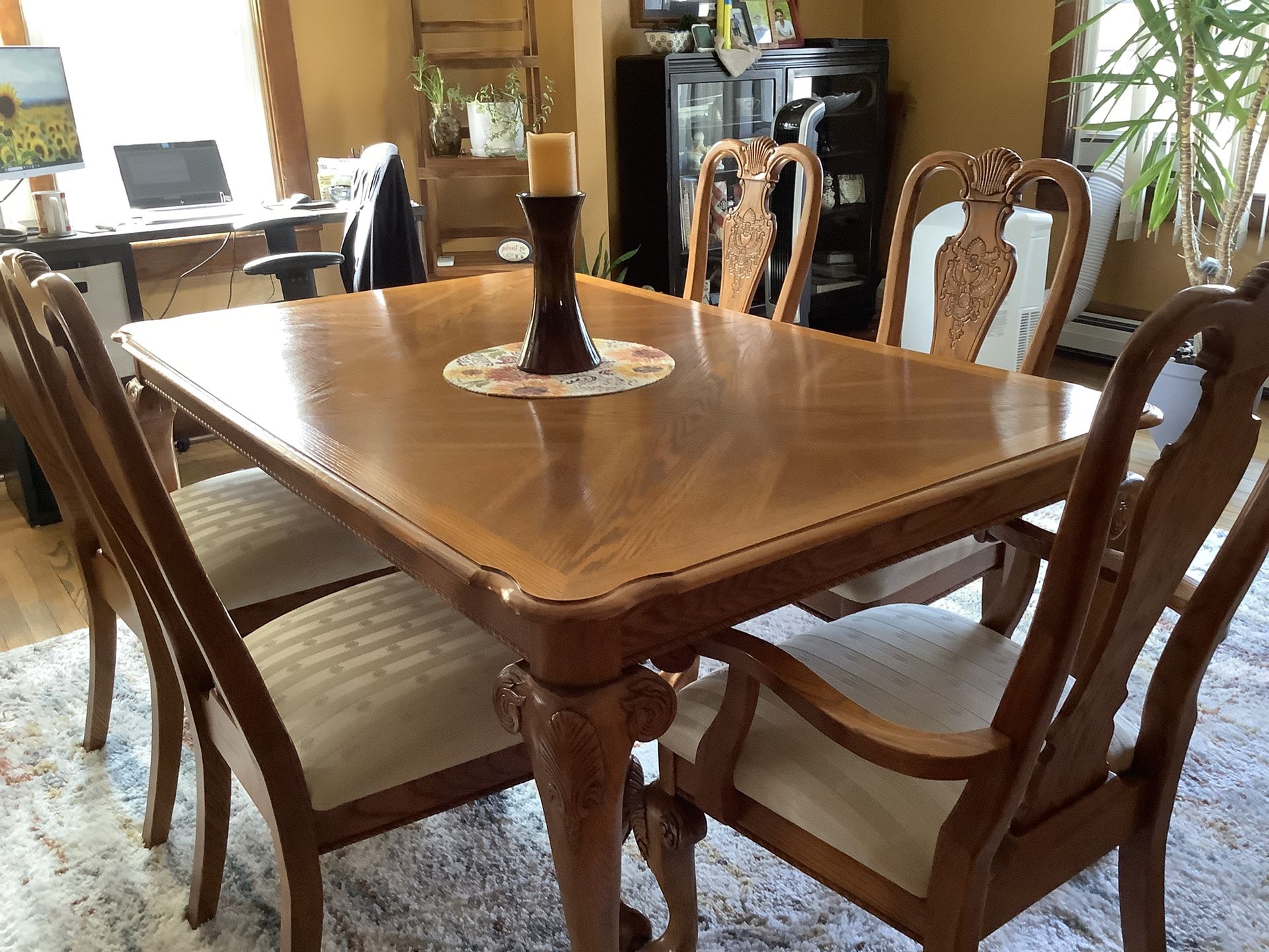 Dining/ Kitchen Table Set