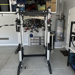 Vesta Fitness PRO SERIES 2-1 Ultimate Half Rack Functional Trainer/Gym Equipment/ Home Gym/ Fitness/ FREE DELIVERY 🚚 