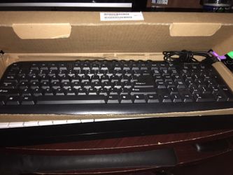 Gear Head keyboard for computer