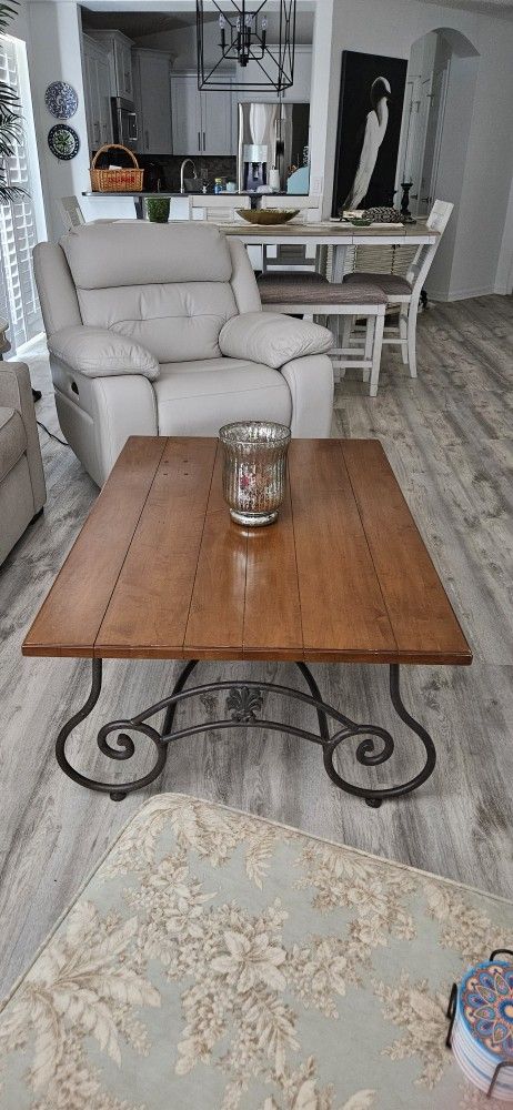 Ethan Allen Coffee Table
