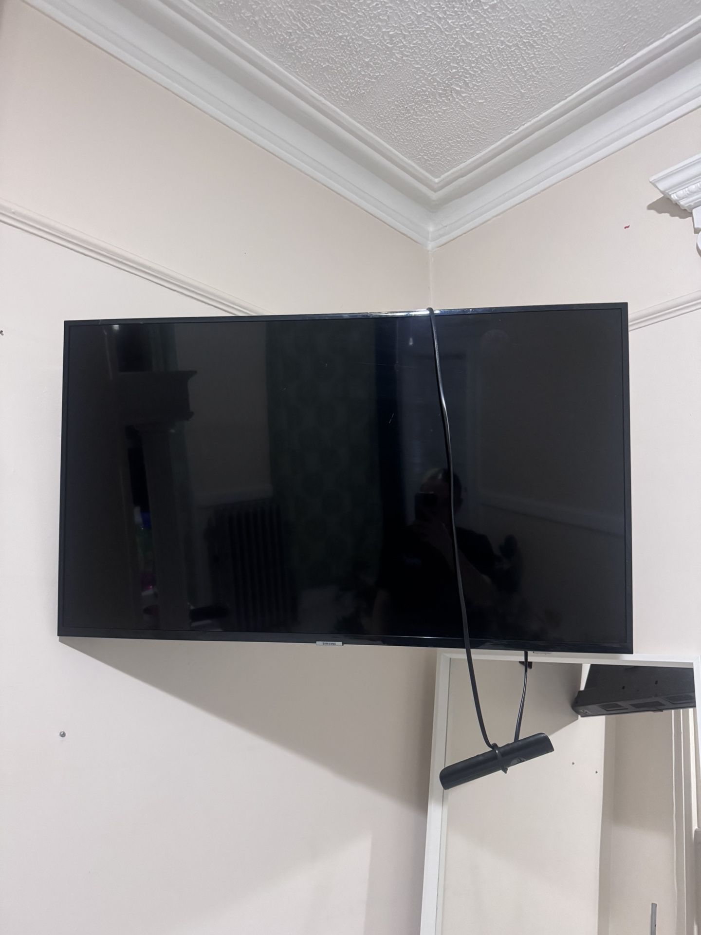 32in Samsung smart TV