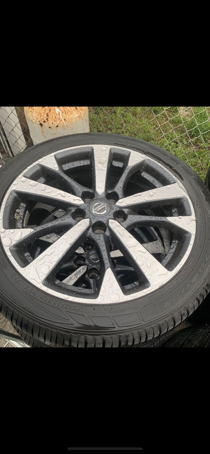 19’ Nissan rims