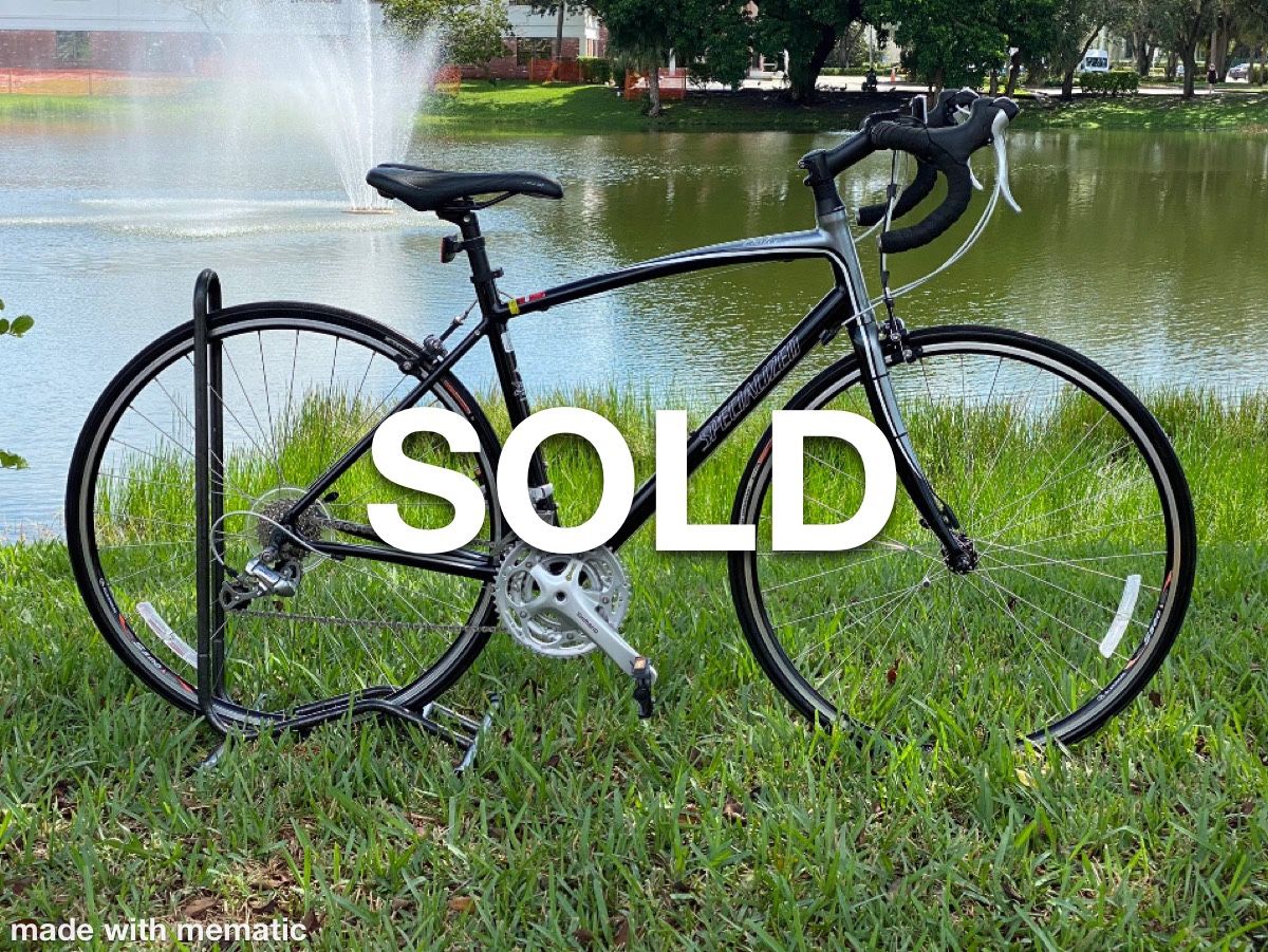 SPECIALIZED DOLCE Sport Racing Bike . Excellent As New Condition.