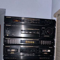Pioneer Radio Receiver RX - 721 Cassette Free  CD Player Free Speakers Kenwood