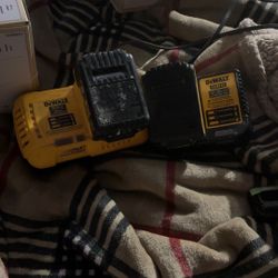 20v Dewalt Batteries And Chargers