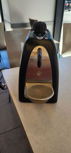 Jewelry cleaner
