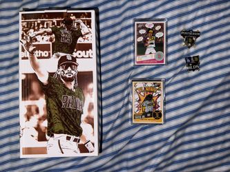Padres Bobblehead And Pins