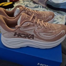 Hoka W CLIFTON 10 Running Shoes SIZE 11B WOMENS