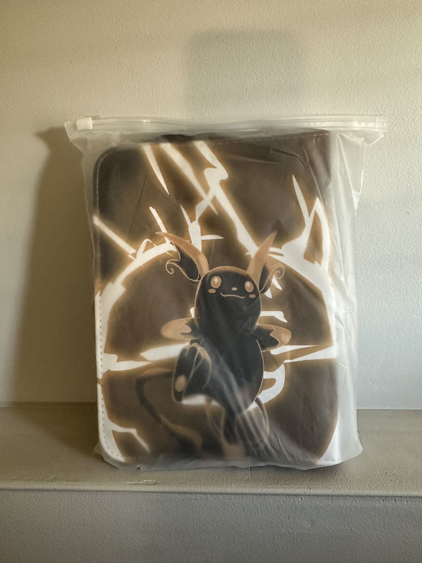 New Pokémon Raichu Card 4 Pocket Binder