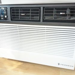 10,000 BTU - FRIGIDAIRE Smart Window AC Unit 