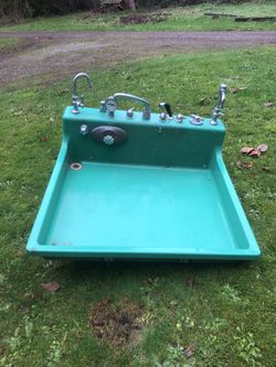 Photo processing sink unused