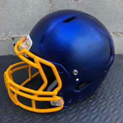 Football Helmet Riddel Youth Victor  In Solid Condition Check Out The Pics $30 firm
