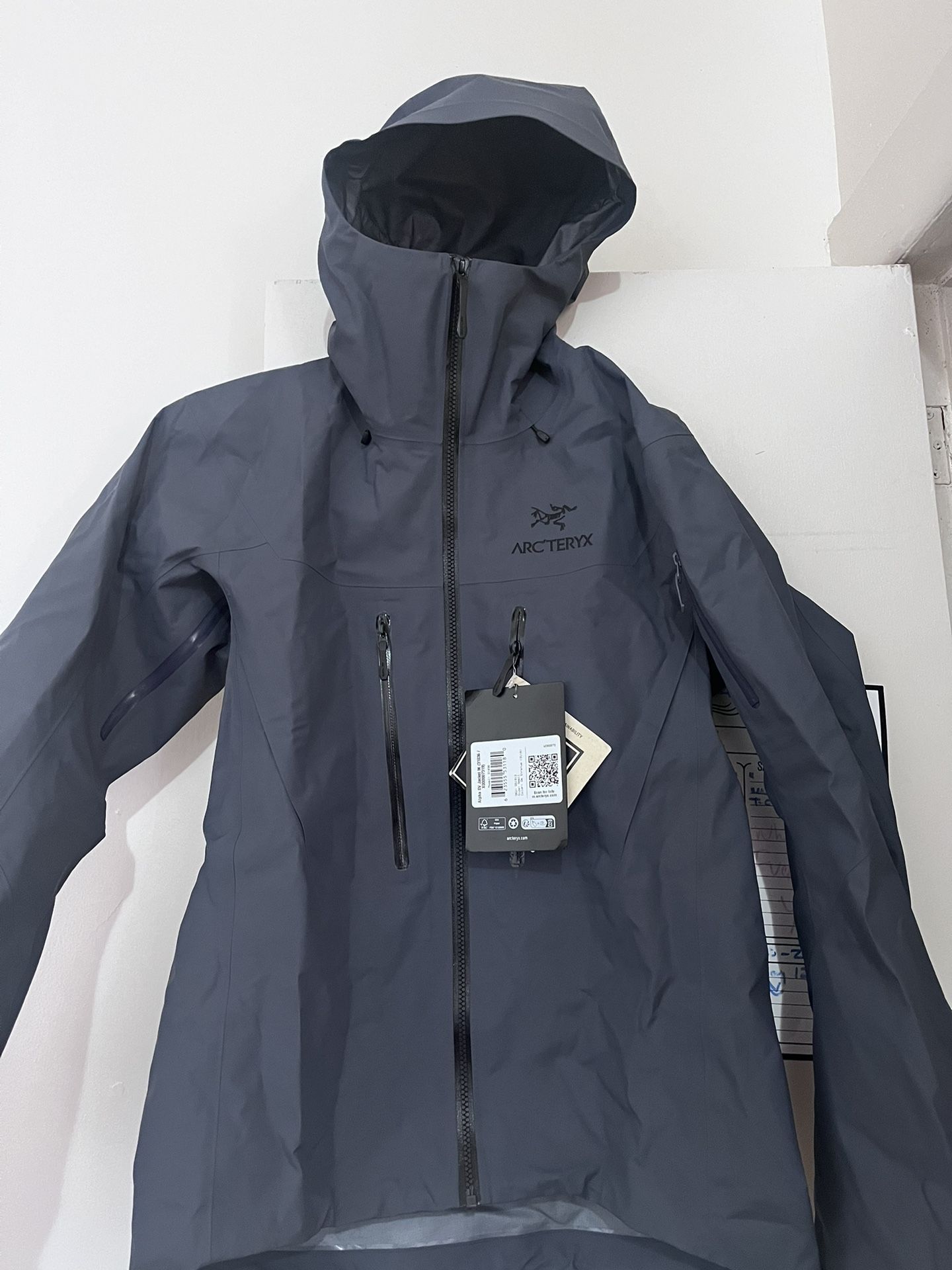 Arcteryx Alpha SV Jacket