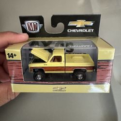 M2 Chevy Pick Up Cheyenne Super 20 4x4