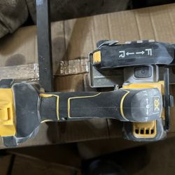 Dewalt Small Grinder 