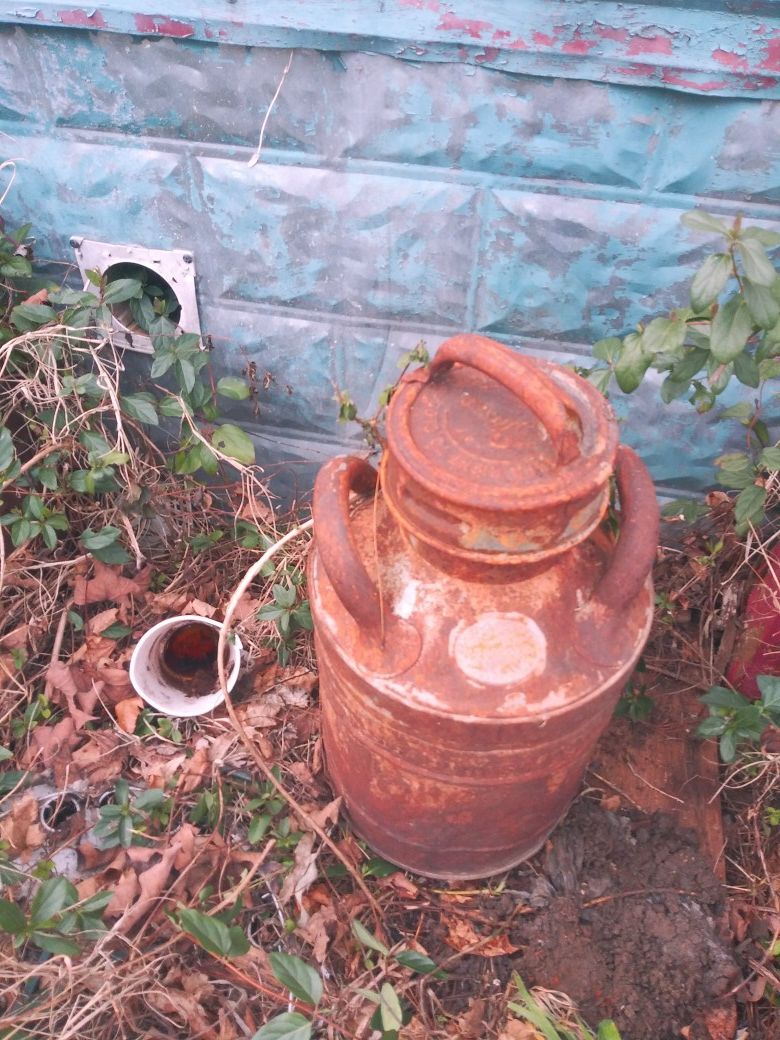 Antique ellisco oil can Philadelphia. PA