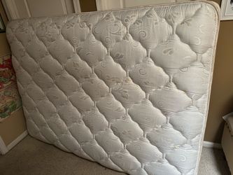 Full Size Denver Hospitality Pillow-top Matress