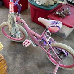 Girls Huffy 16 inch Disney princess bicycle with training wheels