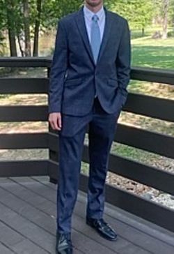Young Men's Navy Blue Two-Piece Suit - Jacket 28 R,  trousers 30
