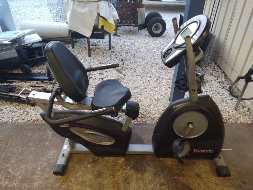 Ignite I346 Electric read out Exercise Bike