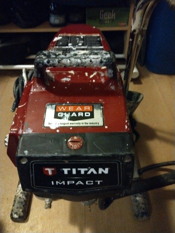 Titan 640 Airless Paint Sprayer