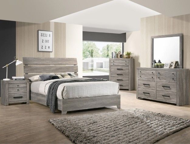 Queen Size Platform Bedroom Set