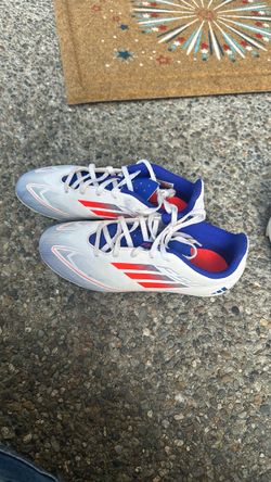 Girls Adidas Soccer Cleats Size 6