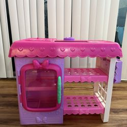 Minnie Mouse toy shop cash register