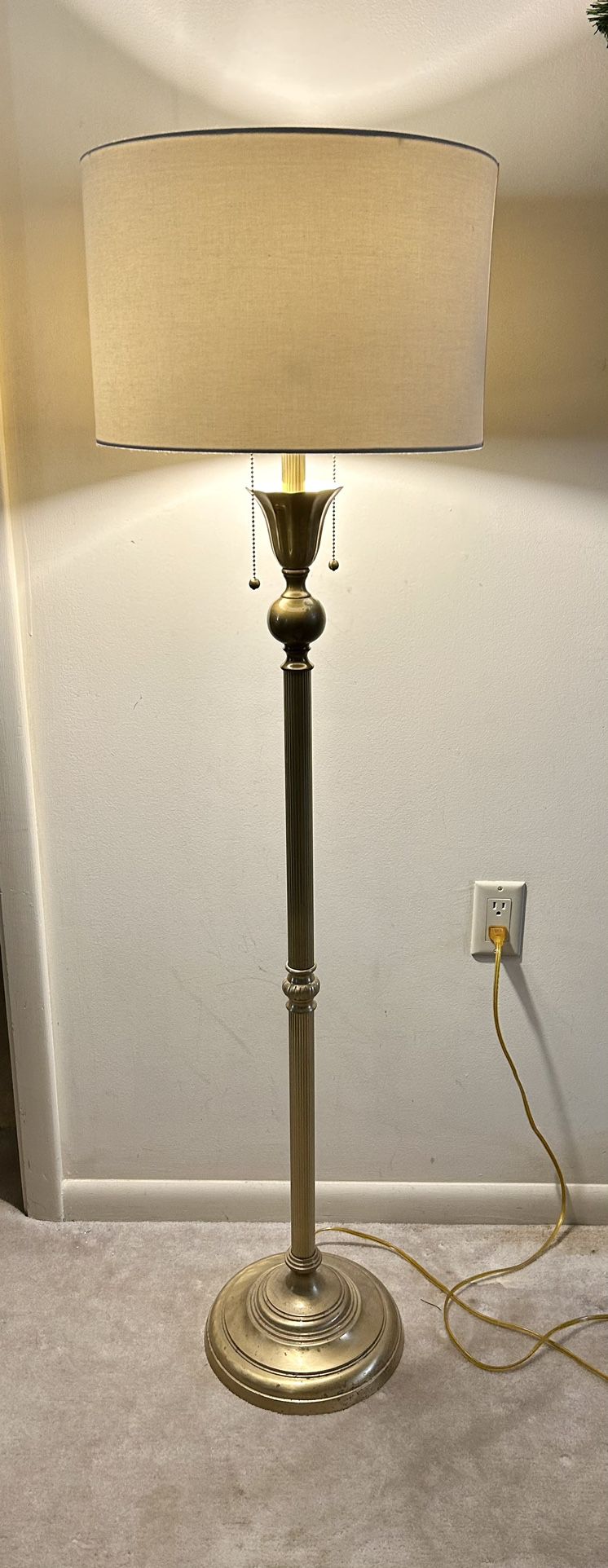 Vintage Good  Lamp Shade   Good Condition 