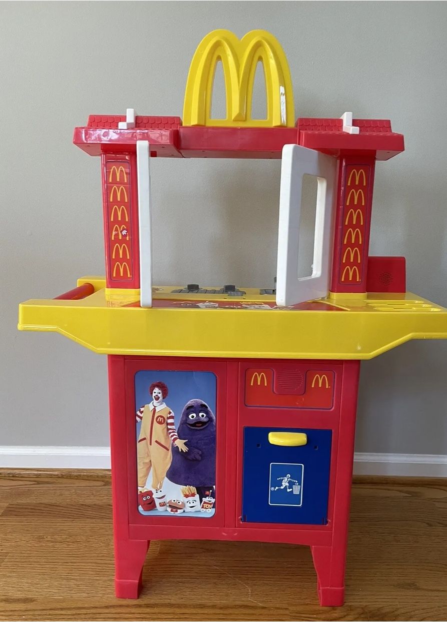 Kids McDonald’s Drive Thru