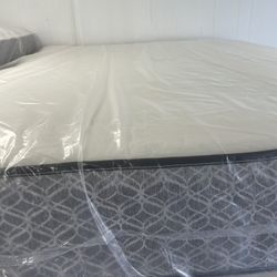 Queen Mattress Set 
