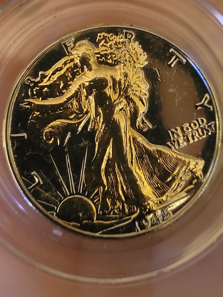 **RARE** 1945 WALKING LIBERTY 50C Denver (No Mint)- Uncirculated