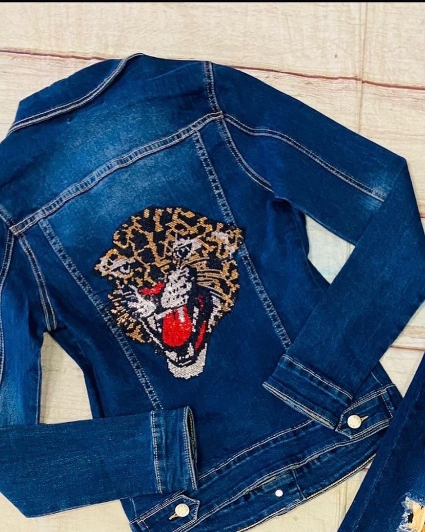 Vinizbena Jeans Jacket (L)