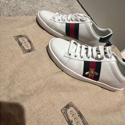 Women’s Gucci Shoes 