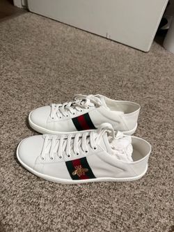 Gucci Ace Sneakers - Bee Embroidery, Size 8 (NEW/UNUSED)