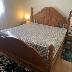King Bed And Dresser 