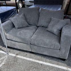 Love Seat Nuevo 