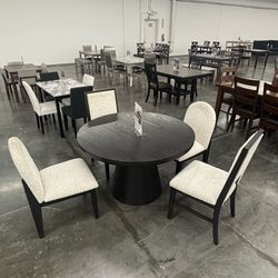 Dining table set