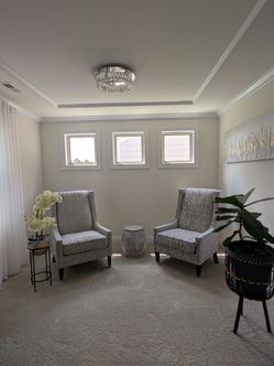 Accent chair