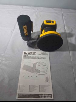 DeWalt 20v XR Orbit Sander