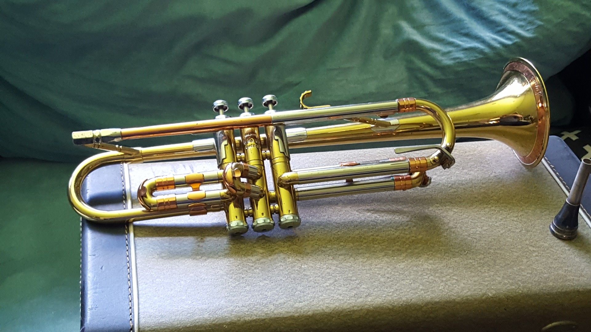 Getzen super deluxe trumpet deals