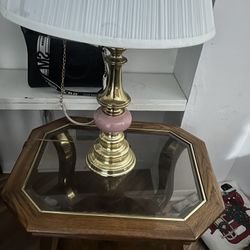 Tables/tv/ And Lamp 