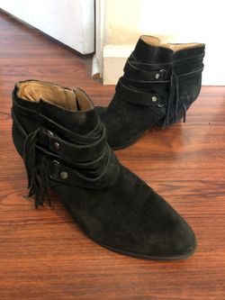 Black ankle booties - woman’s size 8