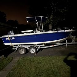 1993 Angler Center Console Boat