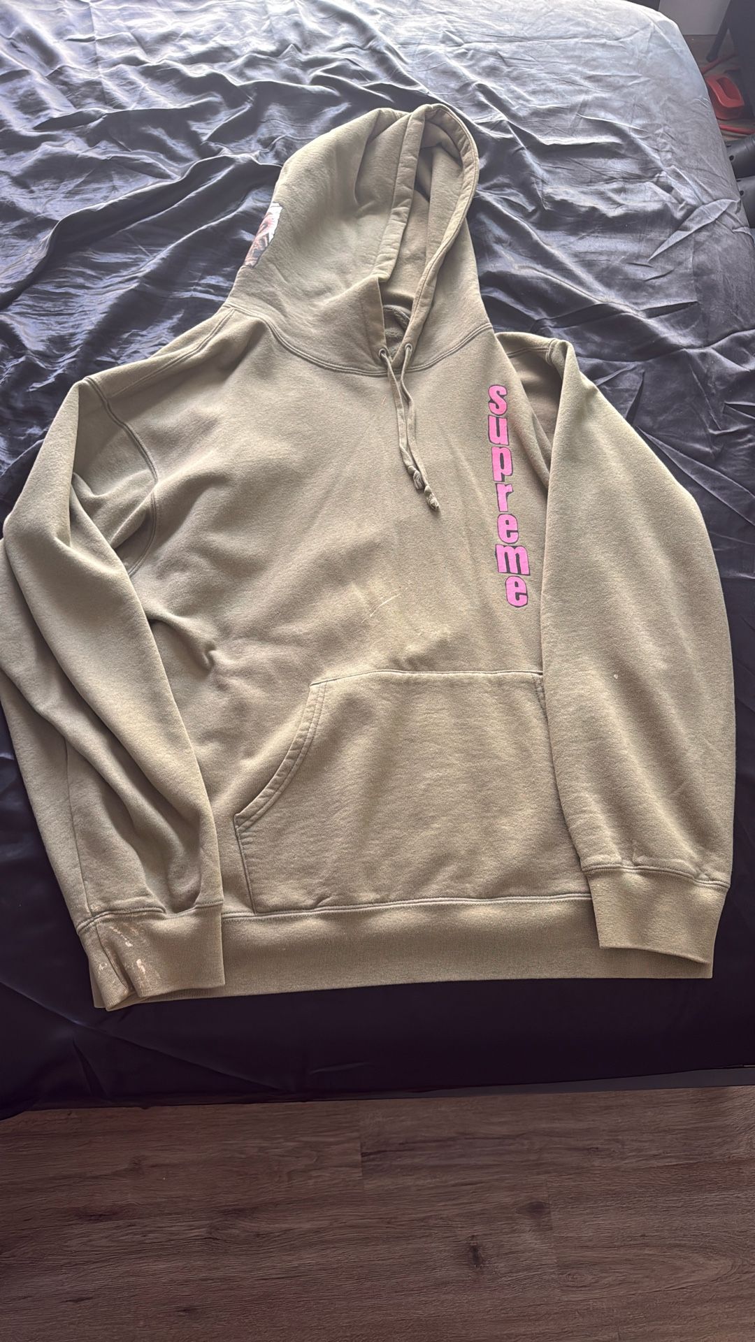Supreme Hoodie