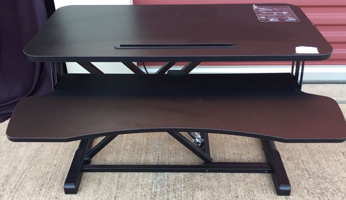 Adjustable Computer Work Station Desk