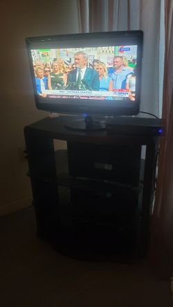 Entertainment Center + 30" Samsung TV/Monitor