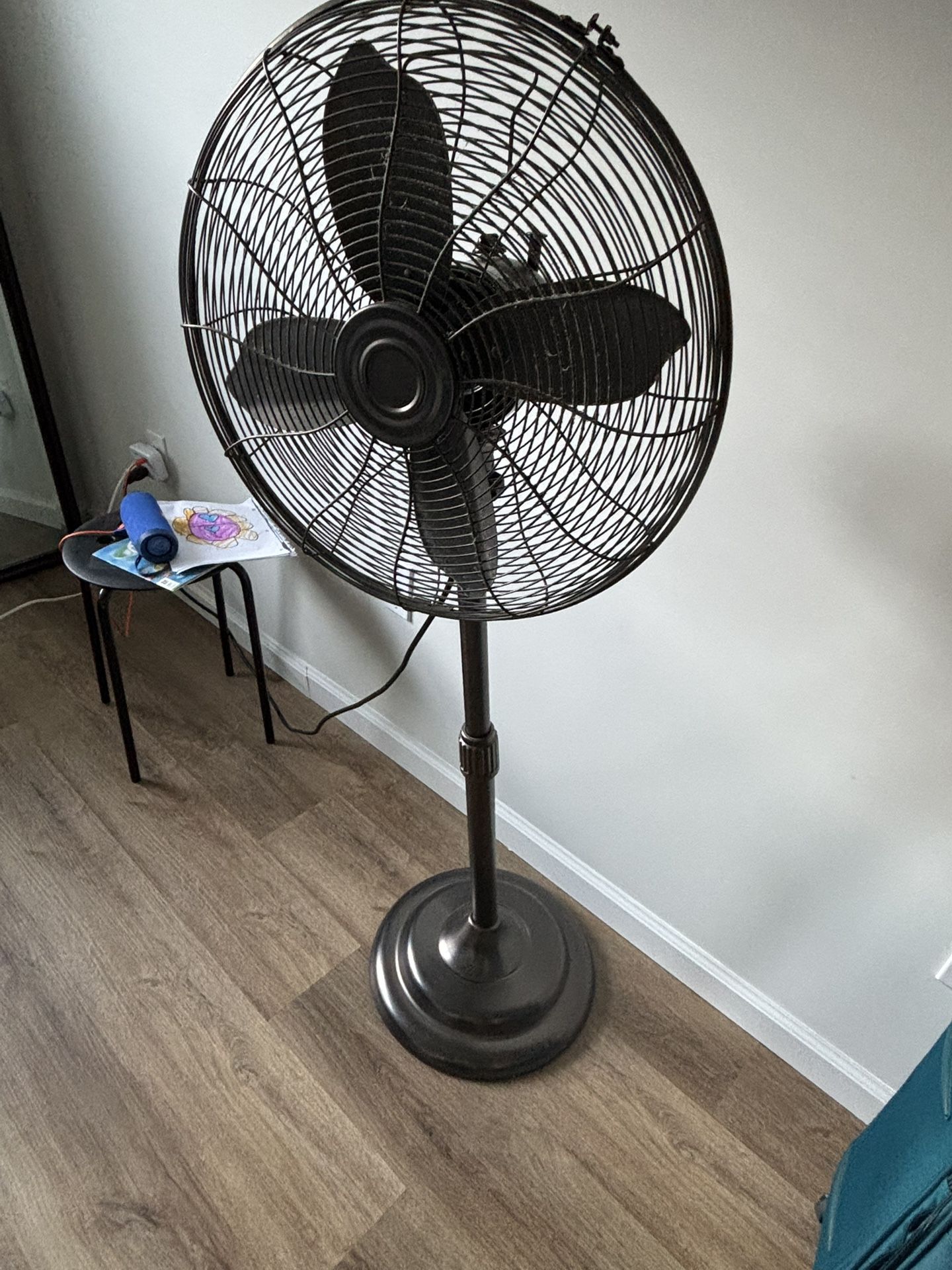Intertek Stand Fan