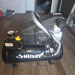 Husky Compressor 