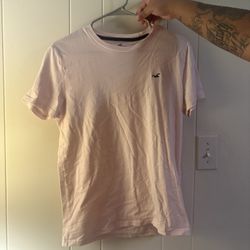 Hollister T Shirt